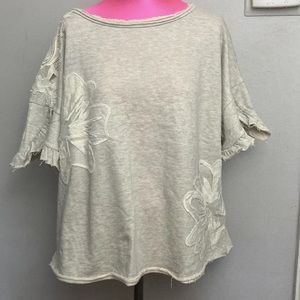 12-23 Oddy Sweater Floral Large Boatneck Ruffle Sleeve NWT